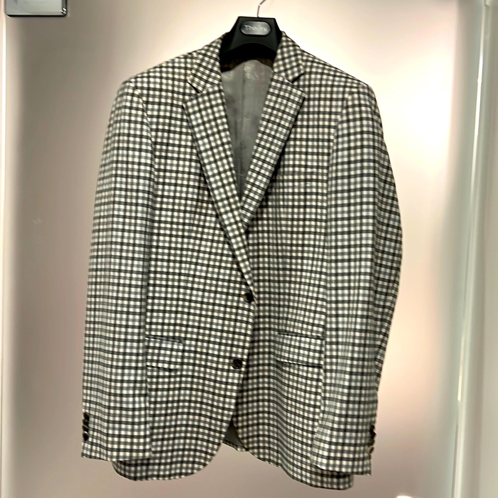 Hogo Boss Blazer. Very good condition. rarely used. Mint. Very special. 40 R.